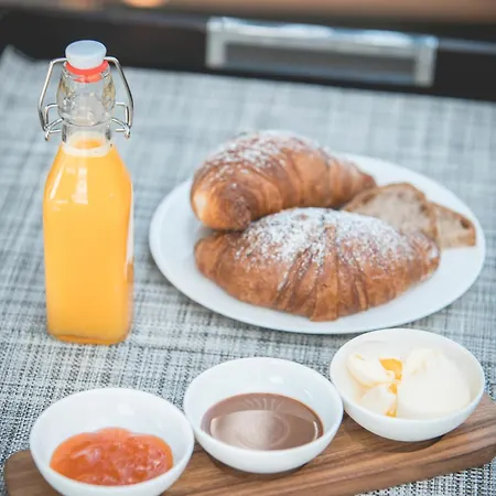 Arborina Relais La Morra